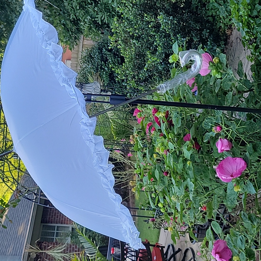 Totes White auto open ruffled stick umbrella special occasion crooked handle NEW - Picture 6 of 11